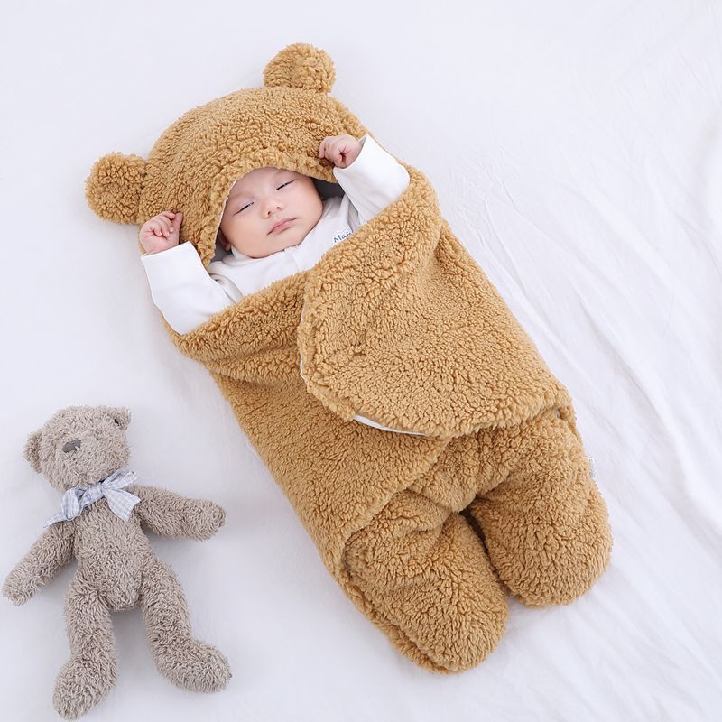Autumn & Winter Baby Blanket 2025 – Thick Newborn Swaddle | Cozy Infant Wrap for Maternal Use & Gifting