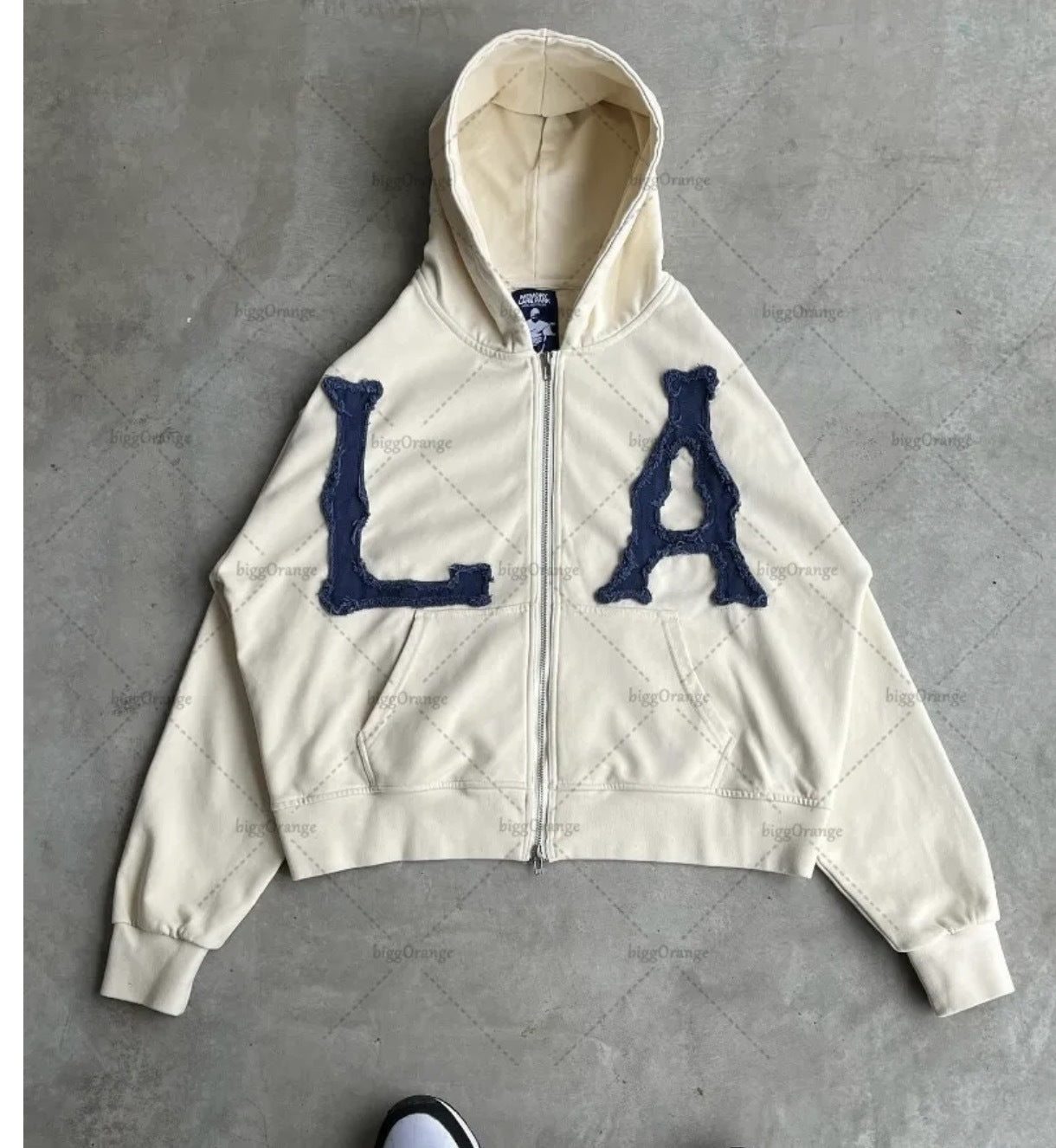 SS25 Embroidered Hoodie Jacket ā Unisex Zip-Up Streetwear Essential