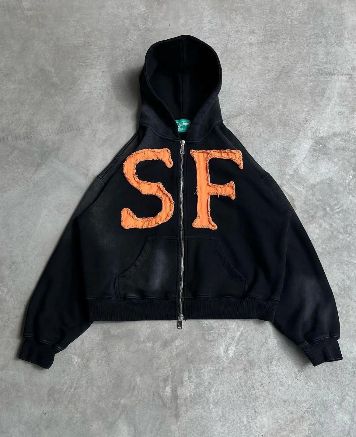 SS25 Embroidered Hoodie Jacket ā Unisex Zip-Up Streetwear Essential
