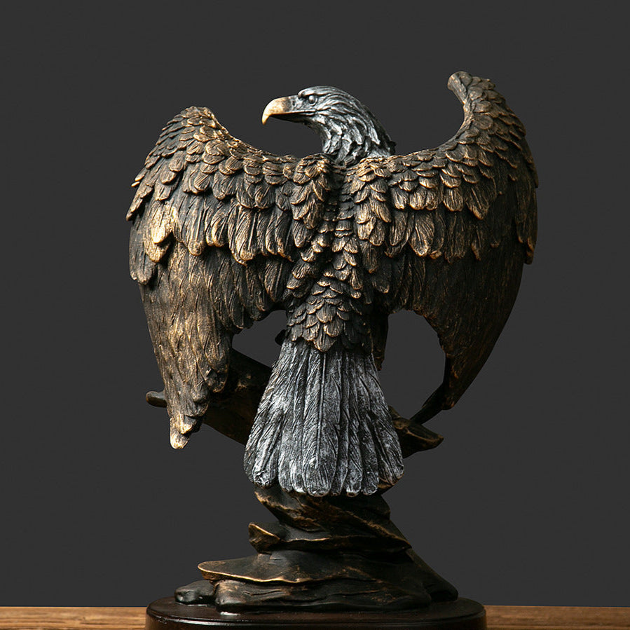 Resin Eagle with Spread Wings – Patriotic American-Style Sculpture for Wine Cabinet or Office Display